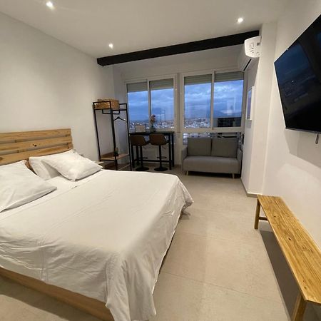 Sky Views Studio In City Centre Alicante Dış mekan fotoğraf
