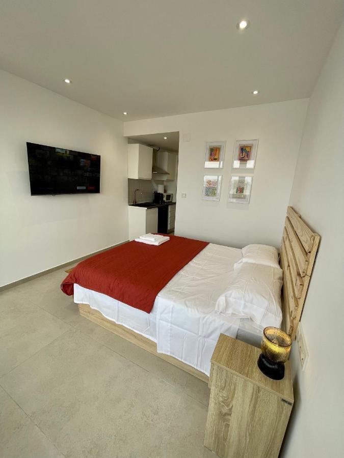 Sky Views Studio In City Centre Alicante Dış mekan fotoğraf