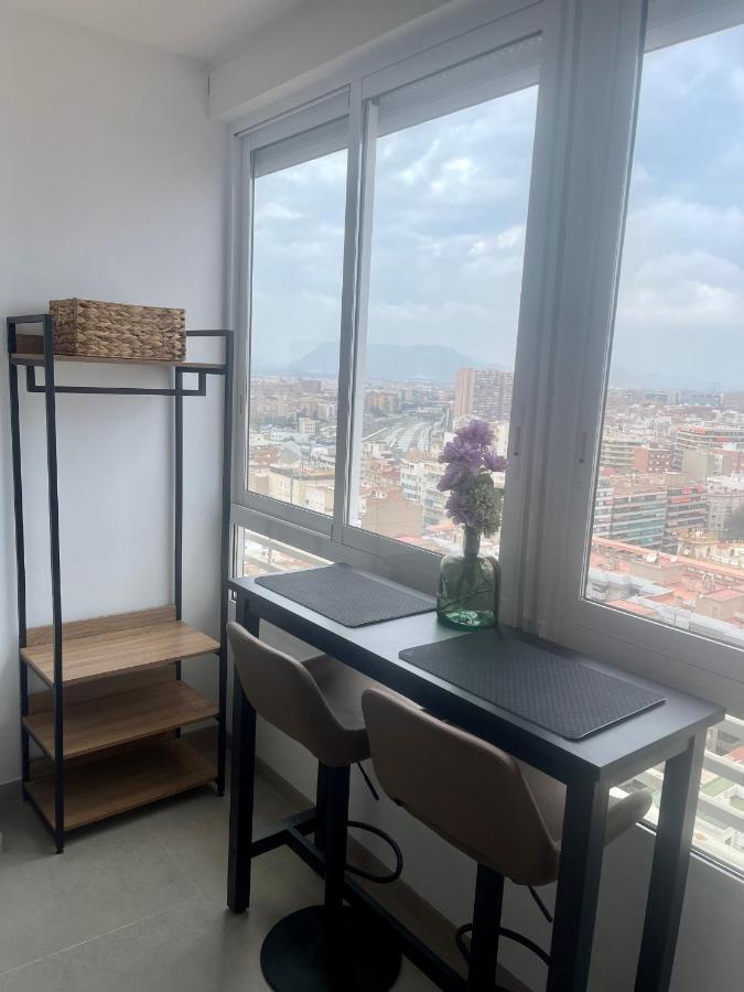 Sky Views Studio In City Centre Alicante Dış mekan fotoğraf