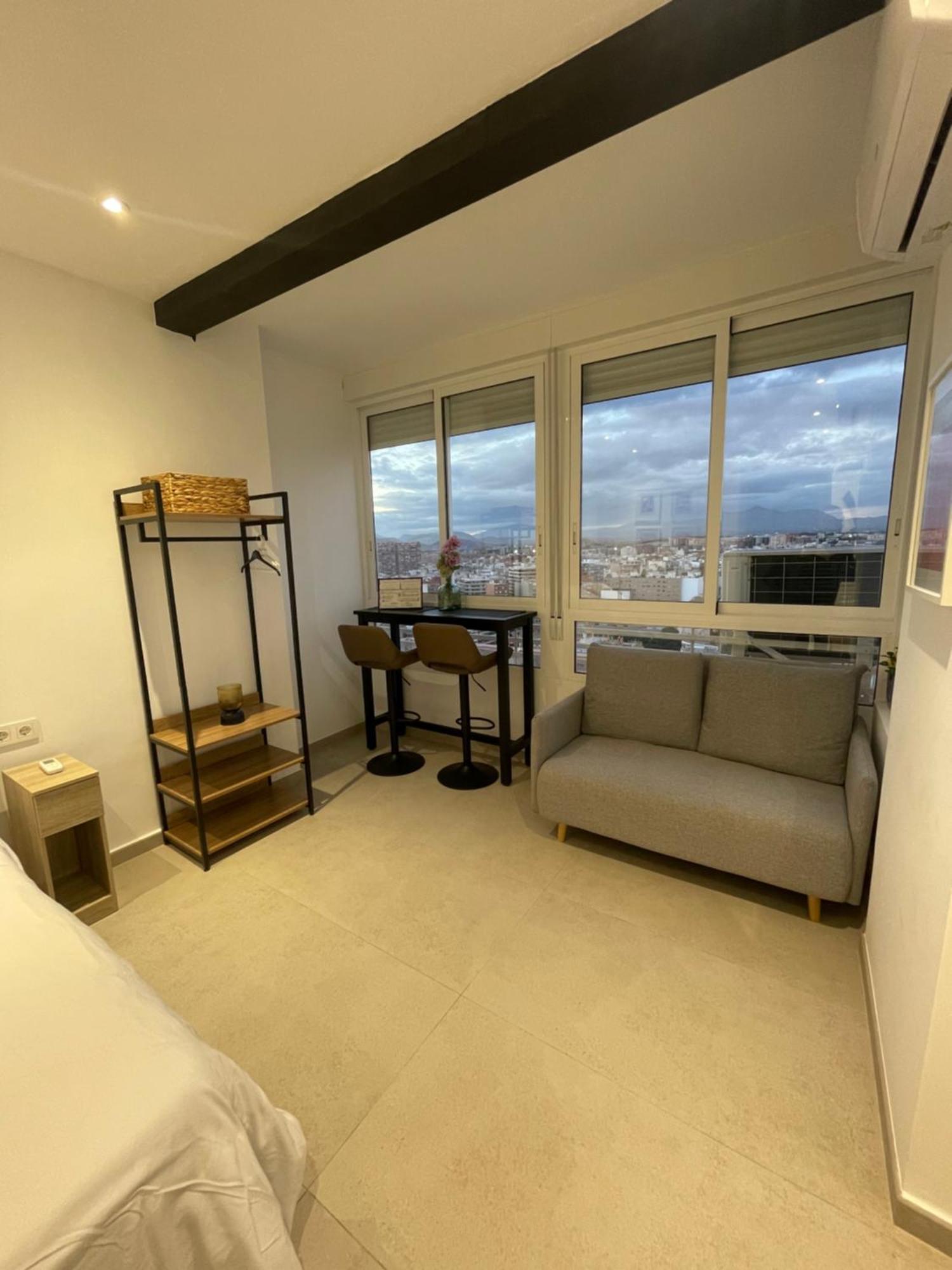 Sky Views Studio In City Centre Alicante Dış mekan fotoğraf